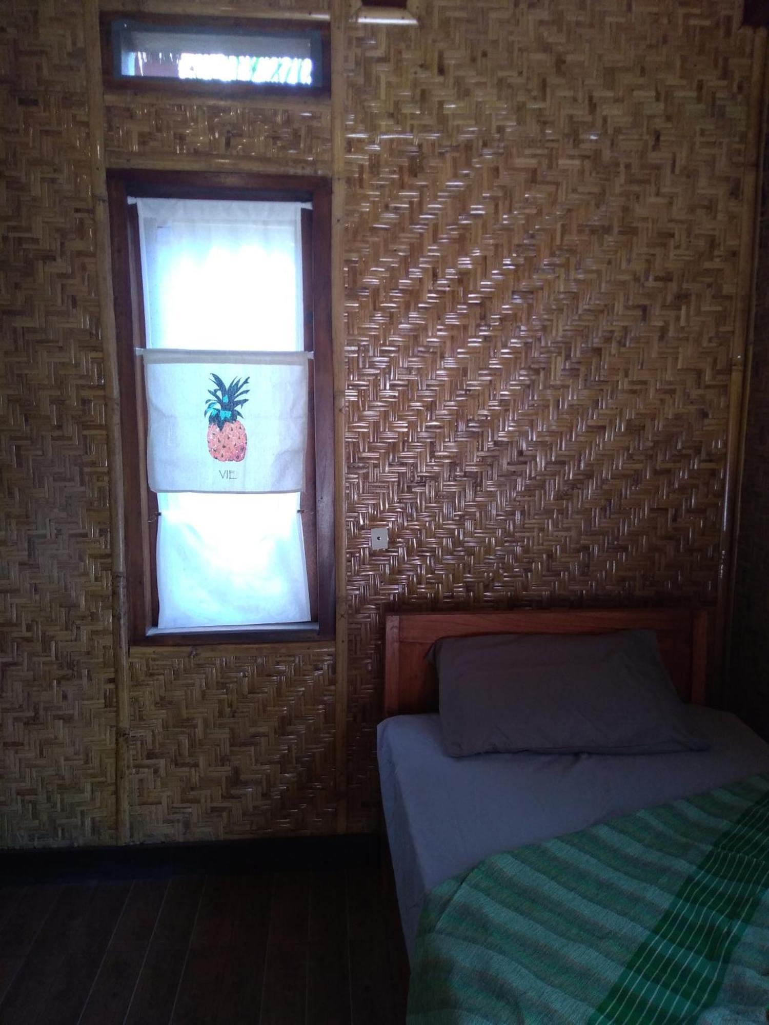 Lima Bintang Hotel Gili Trawangan Szoba fotó