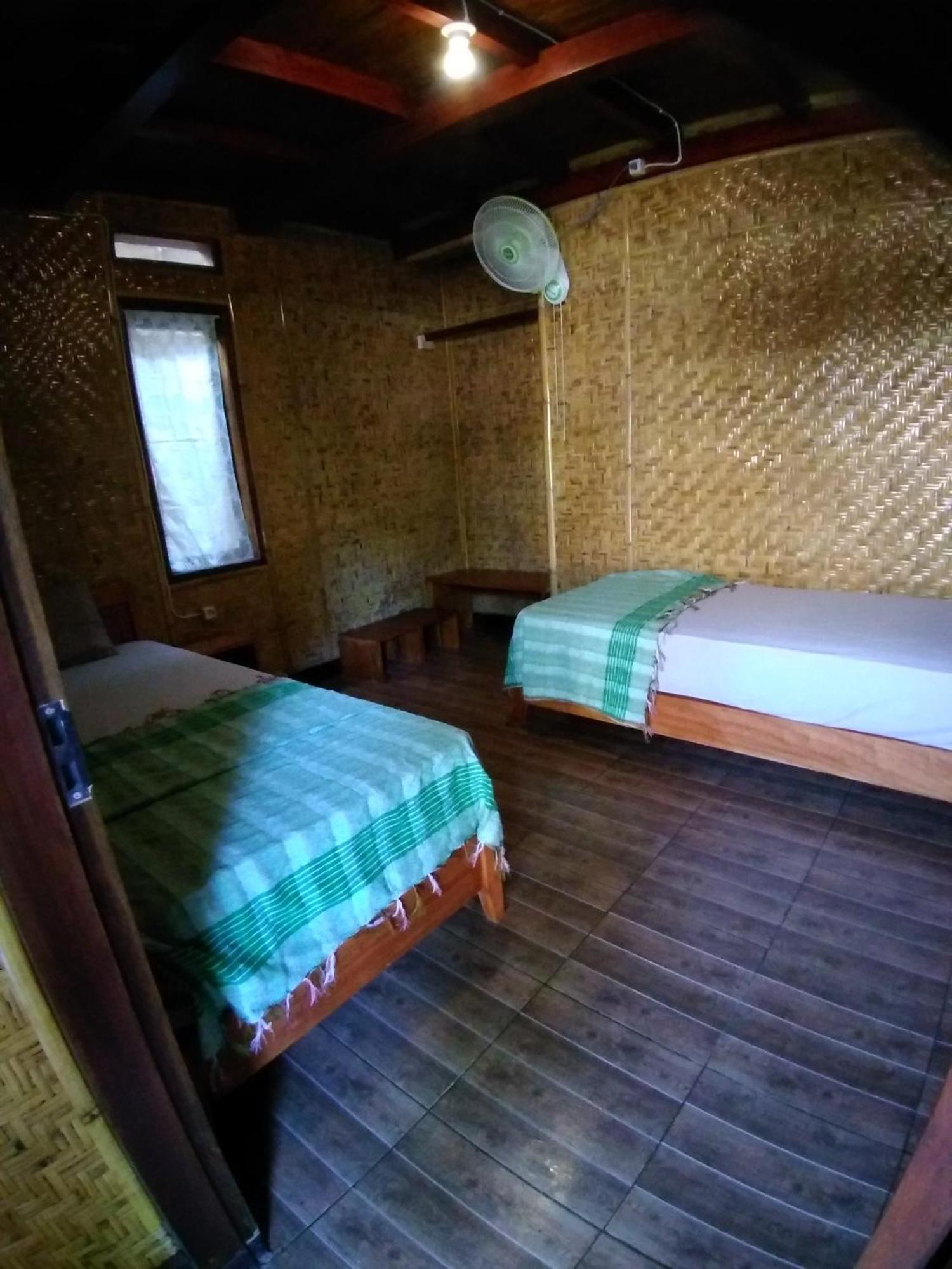 Lima Bintang Hotel Gili Trawangan Kültér fotó